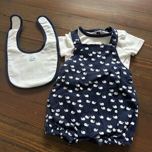 Janie and Jack Navy Whale Bib and Romper Set